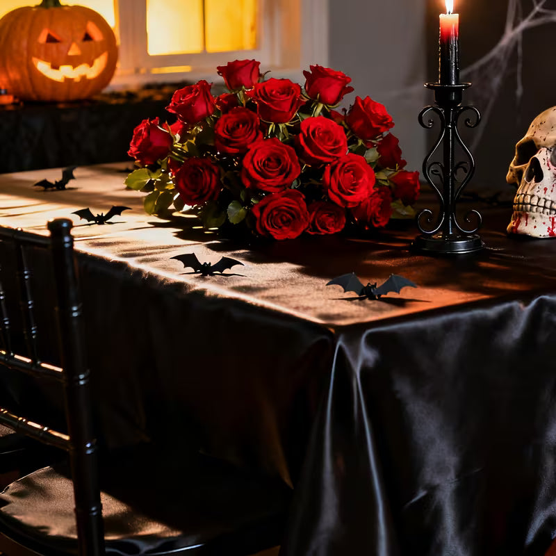 Schwarze Tischdecke 140 × 220 cm – Elegante Gothic- & Halloween-Dekoration